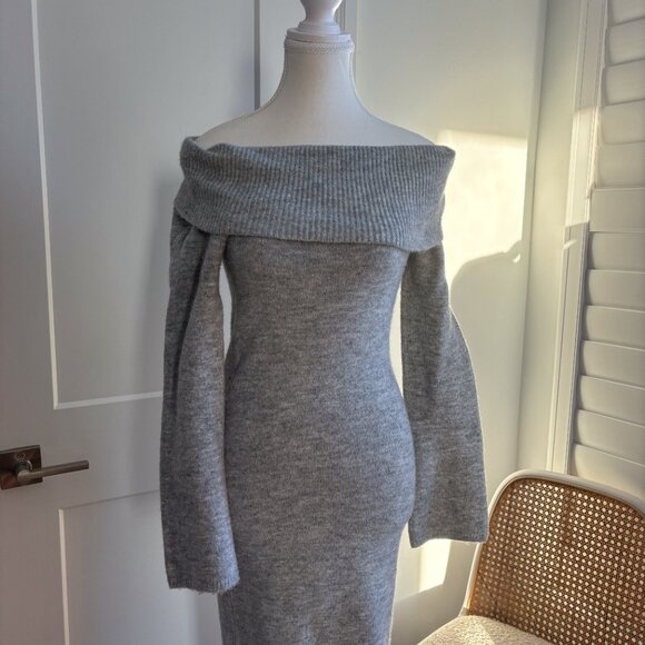 DYNAMITE | Off-Shoulder Sweater Midi Dress | Size S - Picture 4 of 5